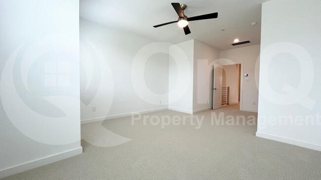 Building Photo - 820 Cavitt Ct