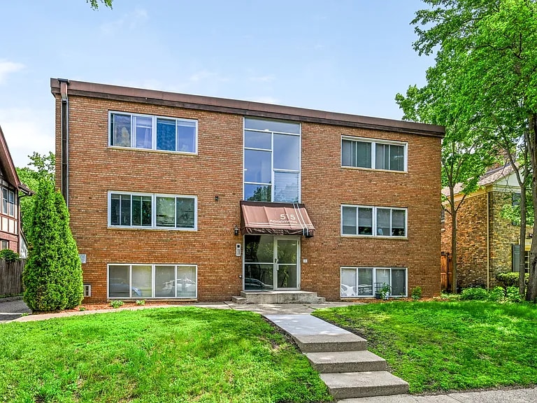 Building Photo - 515 5th St SE