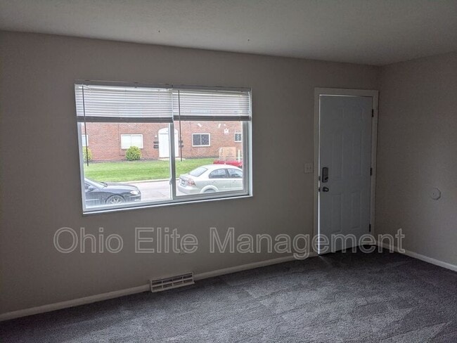 Building Photo - 429 Barnett Rd