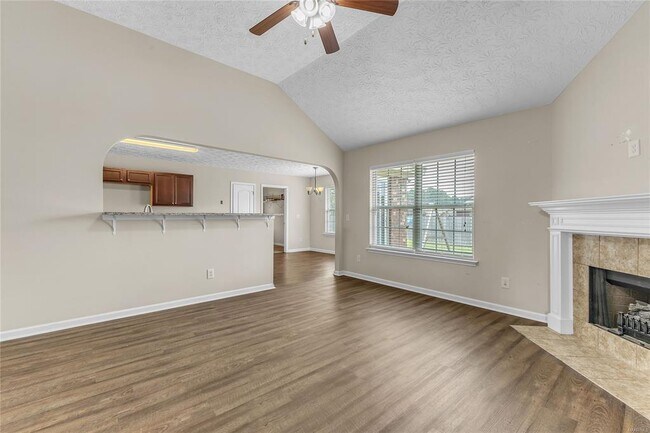 Building Photo - 76 Zachary Cir