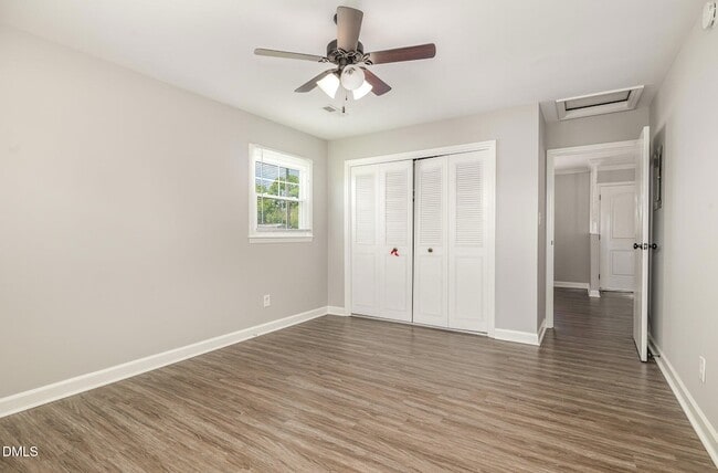 Building Photo - 409 S Center St