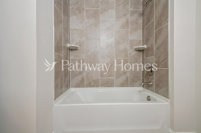 Building Photo - 173 Brixham Lp