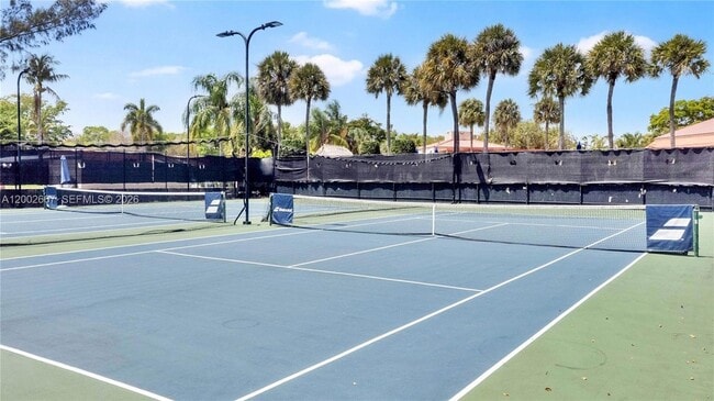 Building Photo - 3505 Torremolinos Ave