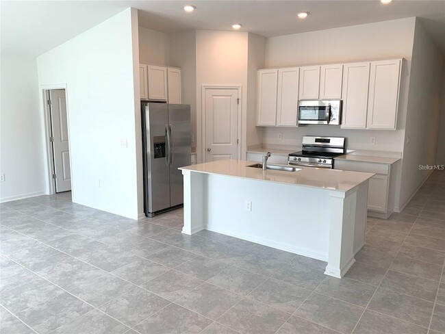 Building Photo - 1373 Brentwood Dr