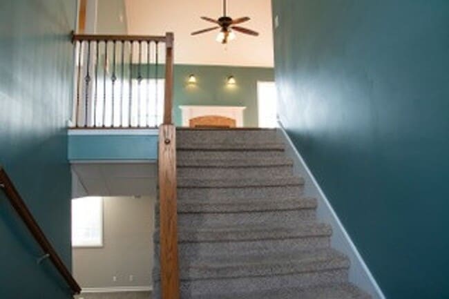 Building Photo - 514 Winding Bluff Way