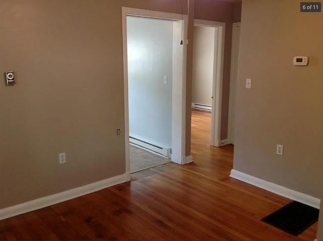 Building Photo - 111 E Monmouth St