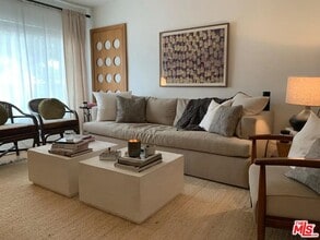 Building Photo - 534 Santa Clara Ave