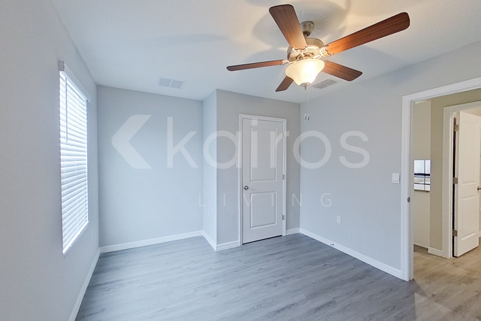 Building Photo - 8651 SW 44th Ct