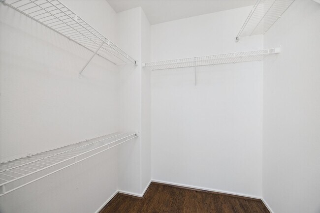 Building Photo - 6738 Haven Forest Ln