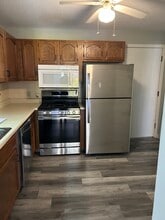 Building Photo - 379 Huse Rd