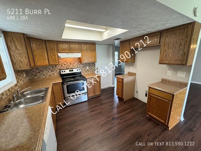 Building Photo - 5211 Burr Pl