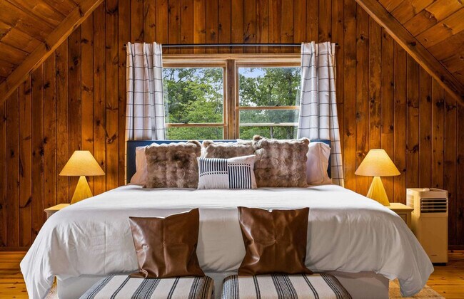 Building Photo - 181 Sugar Mountain Rd