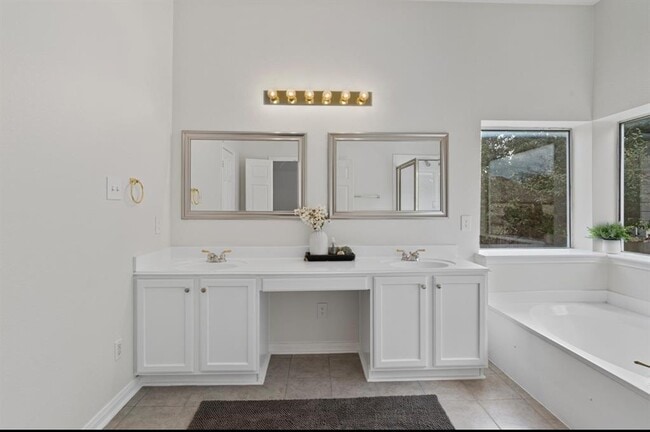 Building Photo - 3008 Rock Rose Pl