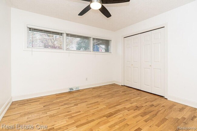 Building Photo - 509 Walbridge Dr