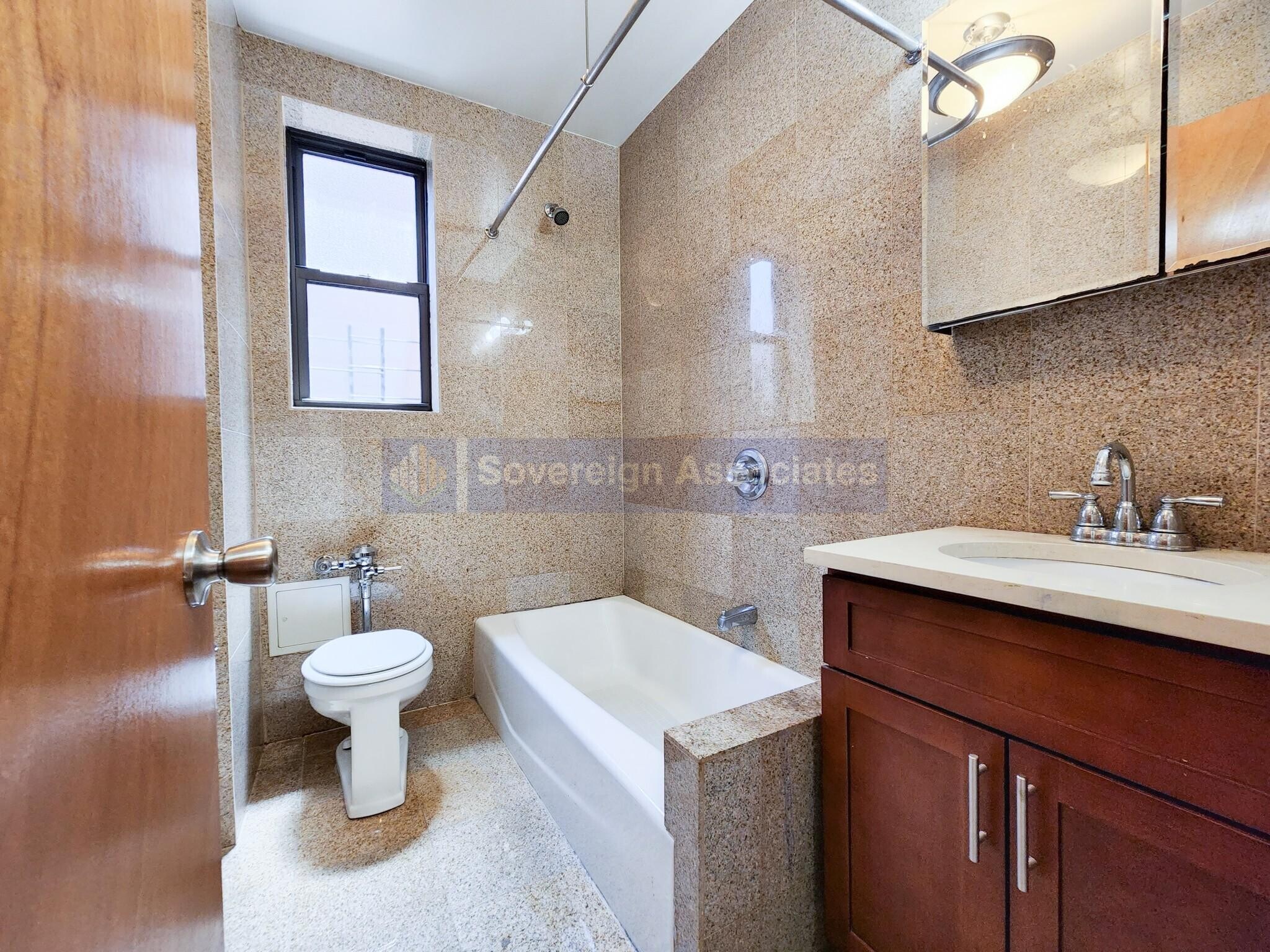 Building Photo - 700 Fort Washington Ave