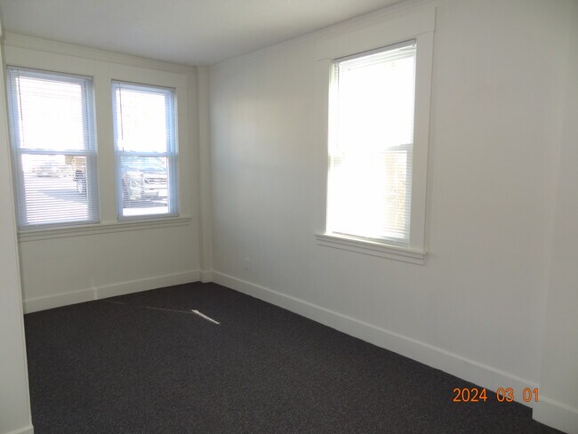 Living Room - 2 Hartford Ave S