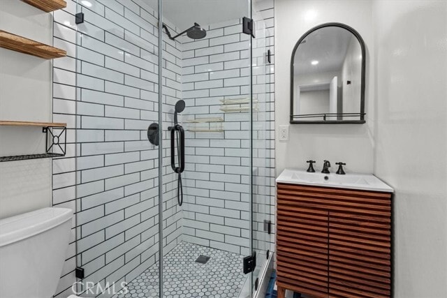 Building Photo - 6752 Hillpark Dr