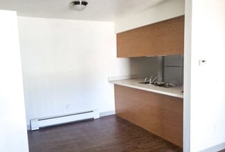 Building Photo - 600 E Duncan St