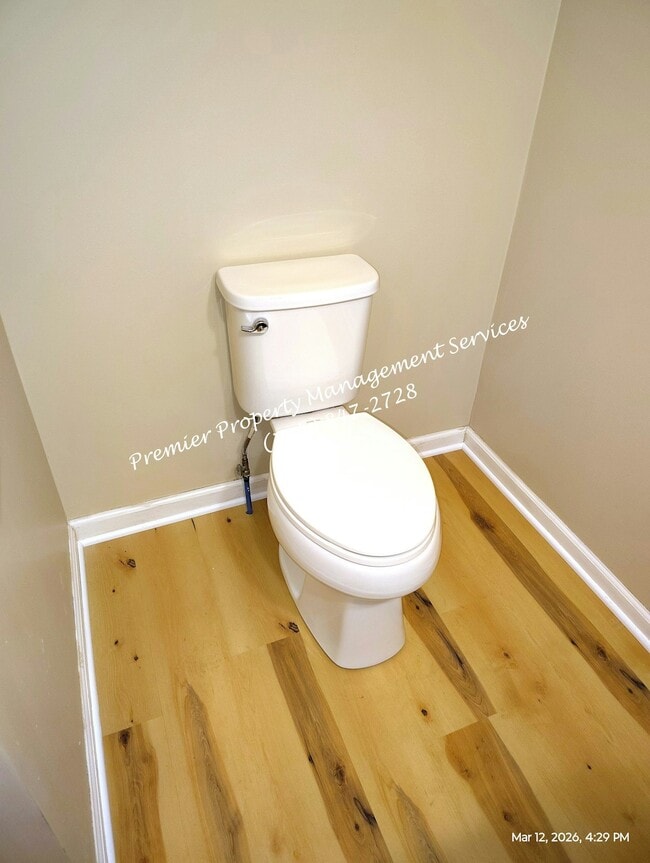 Building Photo - 602 Sheffield Ave