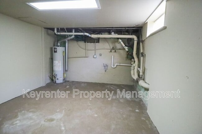 Building Photo - 512 S 55th W Ave