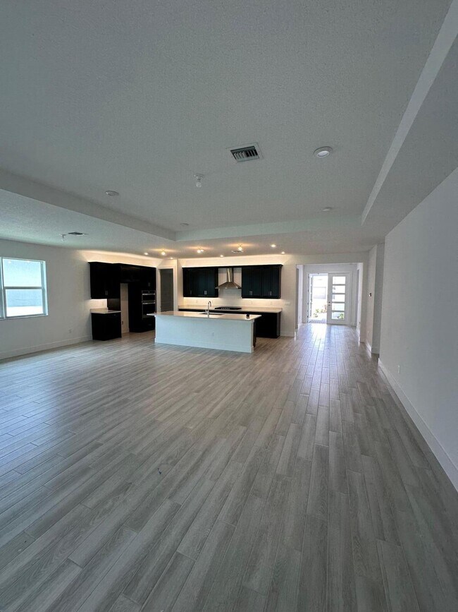 Building Photo - 12166 Viridian Blvd
