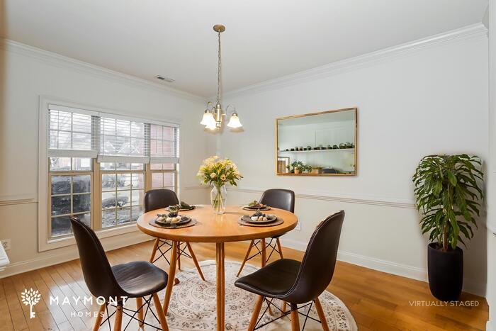 Building Photo - 341 Young James Cir