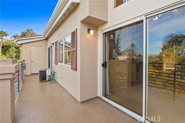 Building Photo - 24605 La Serenata