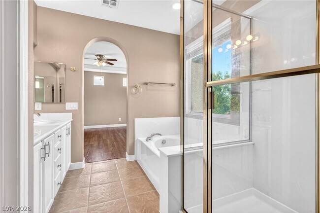 Building Photo - 11757 Del Sur Ave