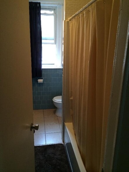 *Pictures are representative samples of the advertised unit. In some cases, the actual units you tou - 19 Aberdeen St