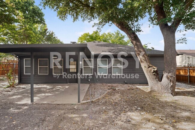 Building Photo - 1408 Seely St