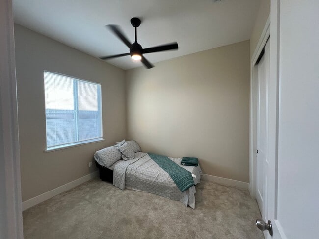 Building Photo - Brand new 3 bedroom single story home!