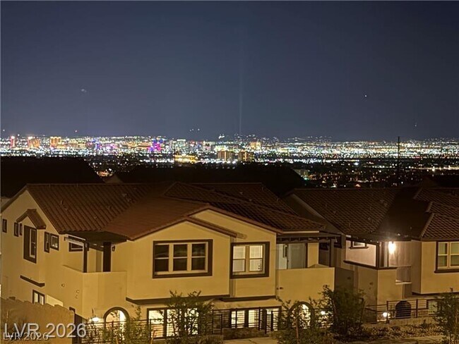 Building Photo - 1741 N Desert Foothills Dr