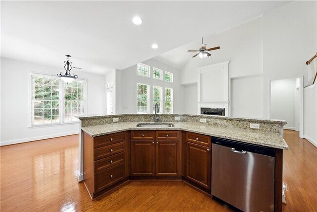 Building Photo - 12554 Huntington Trace