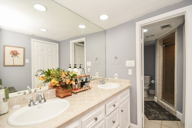 Building Photo - 3912 Childress St