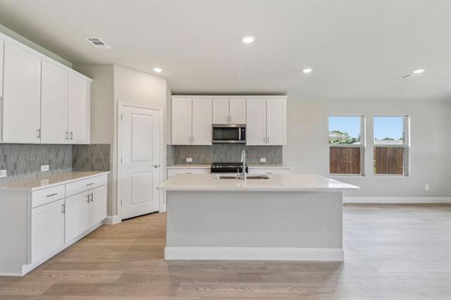 Building Photo - 2114 Dunbar Dr