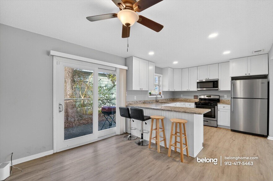 Building Photo - 2505 Hopkins St