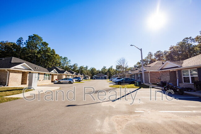 Building Photo - 6801 Whitney Polk Ct