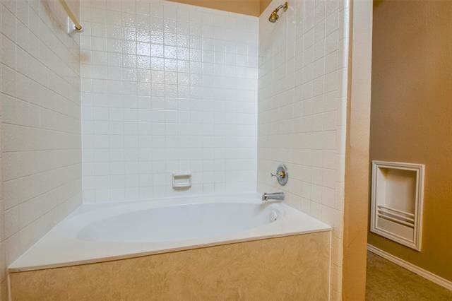 Building Photo - 2406 Weatherby Dr