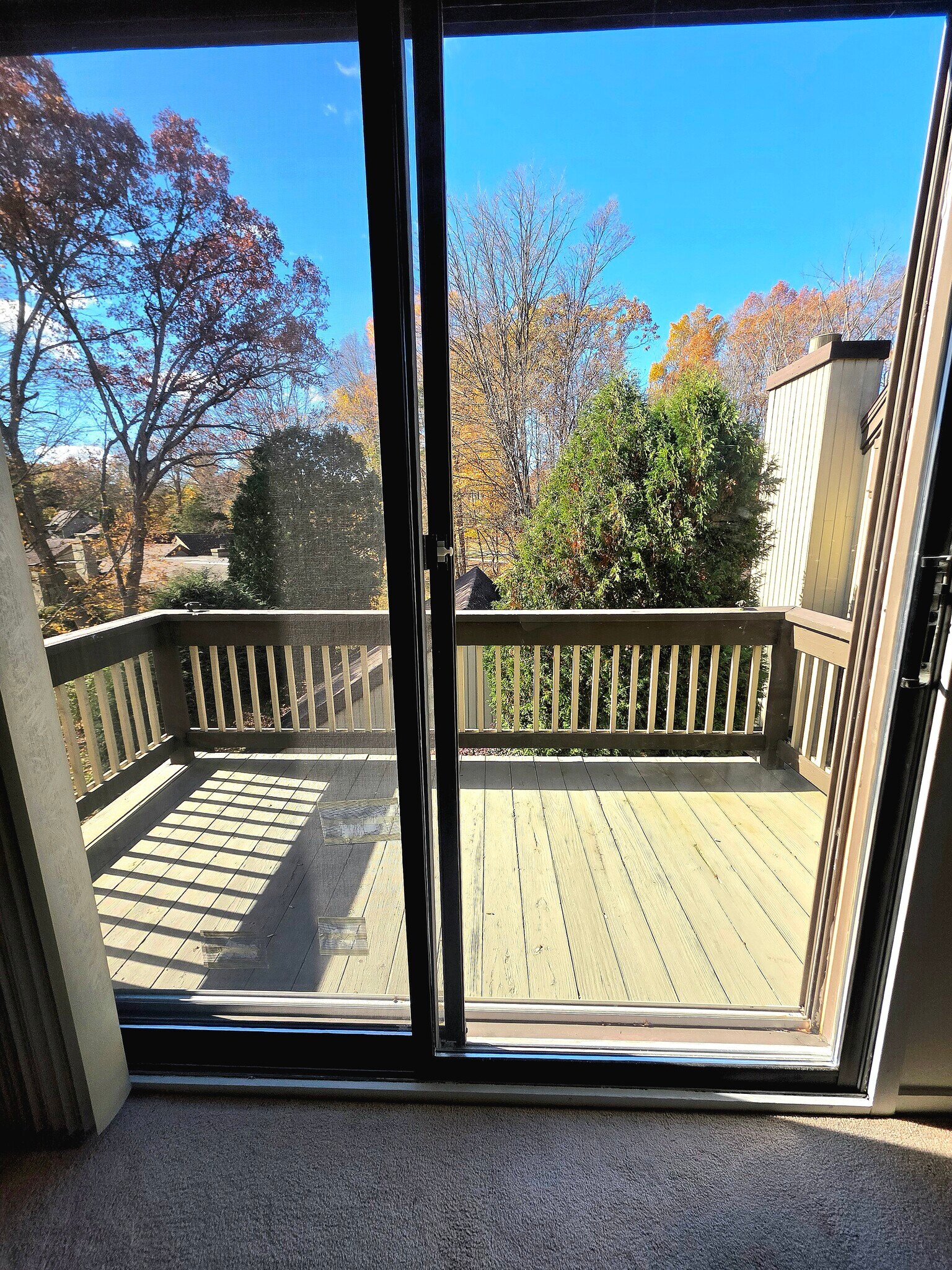 Building Photo - 563 Heritage Vlg