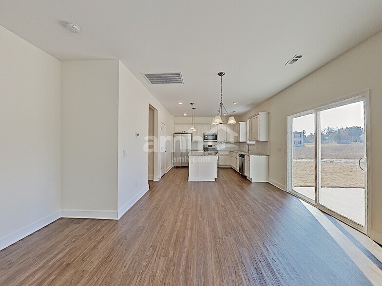 Building Photo - 4948 Chutney Dr