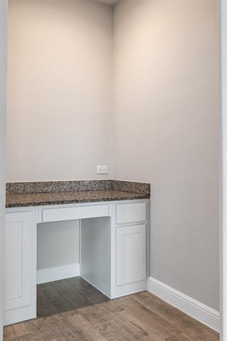 Building Photo - 180 Tanager Dr