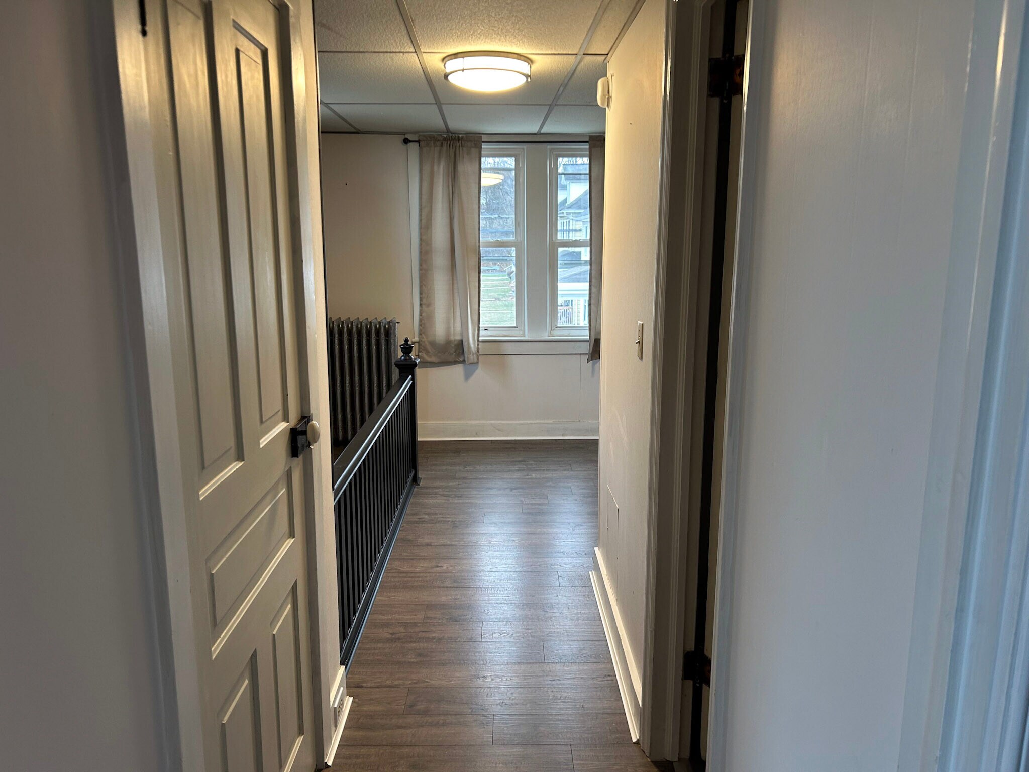 Building Photo - 302 S State St