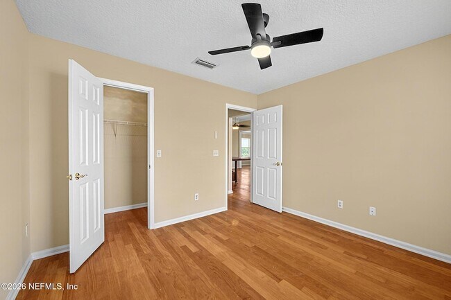Building Photo - 13128 Harborton Dr