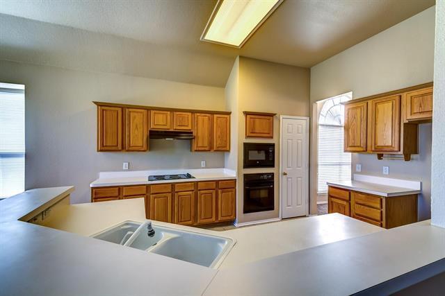 Building Photo - 7024 Jasper Dr