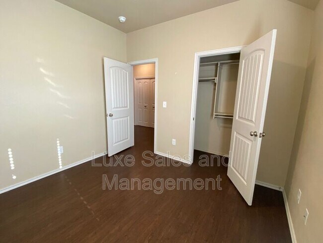 Building Photo - 11207 NW 114th St