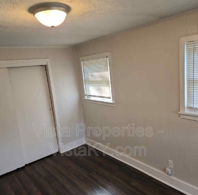 Building Photo - 4816 Andalusia Ln