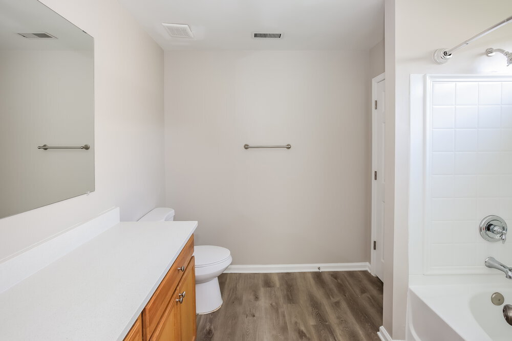 Building Photo - 5225 Hildreth Court