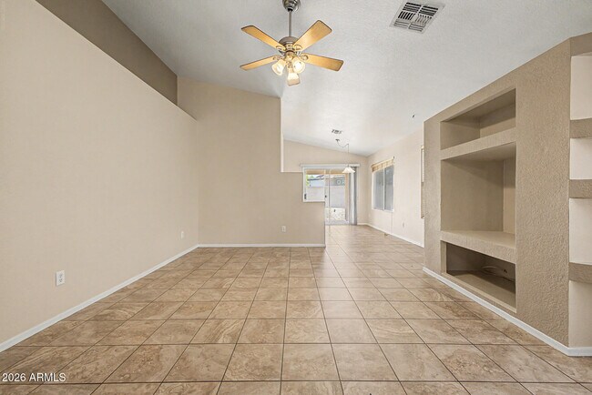 Building Photo - 8151 W Tonto Ln