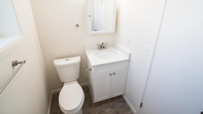 Building Photo - 5558 S Somerset Way