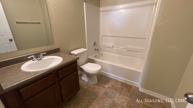 Building Photo - 4082 Creek Legend View